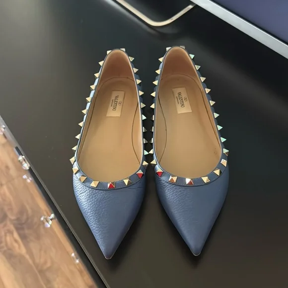Valentino Blue Rockstud - Picture 1 of 5